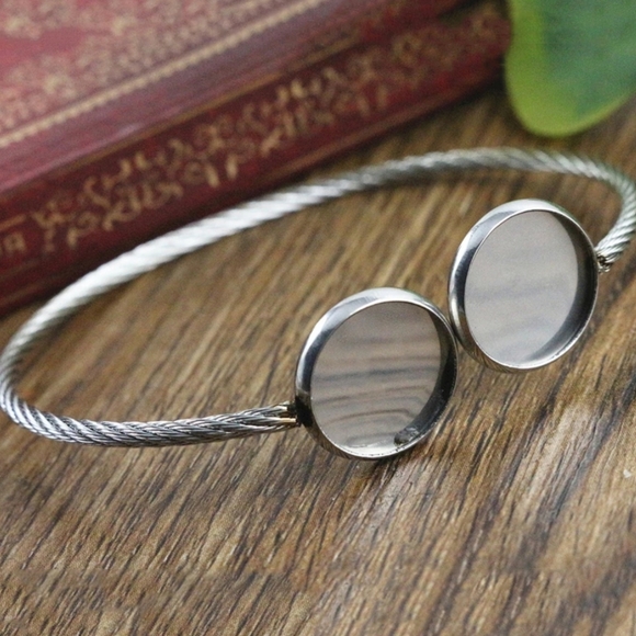 Choice of 4 stainless steel open bangle bracelets w/12mm cabachons.💲FIRM please - Picture 8 of 8